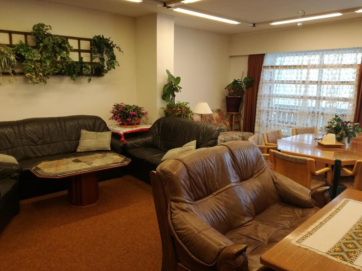 圣斯特凡 卡琳加尼酒酒店 外观 照片